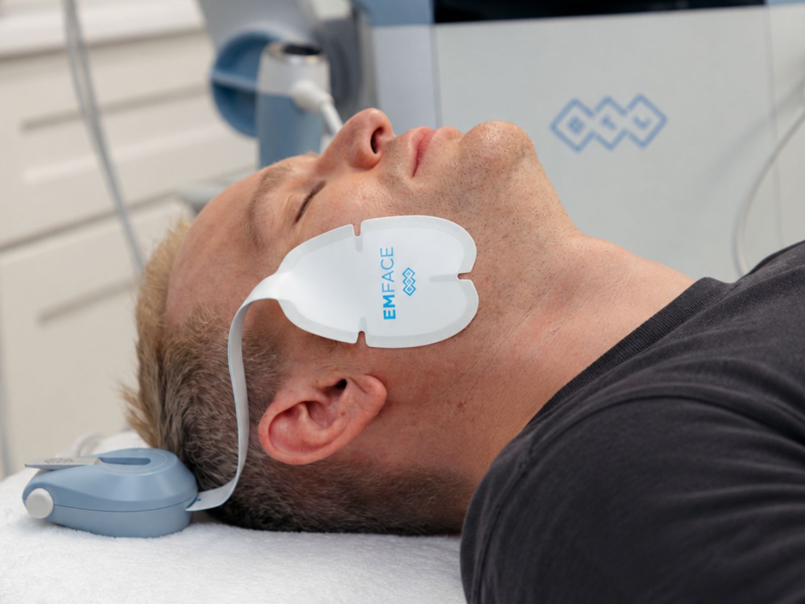 Emface facial treatment at Helio Health and Wellness